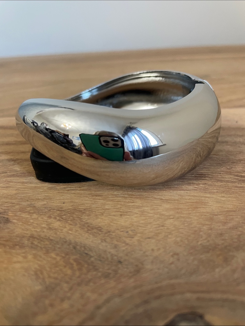 Chunky Silver Hinged Bangle Bracelet. NWOT